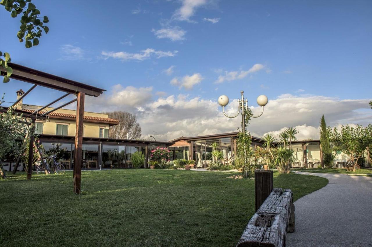 Agriturismo Torre Flavia Ladispoli Bagian luar foto